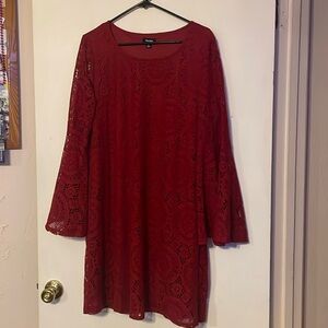 Red Bell Sleeved Lace Dresss